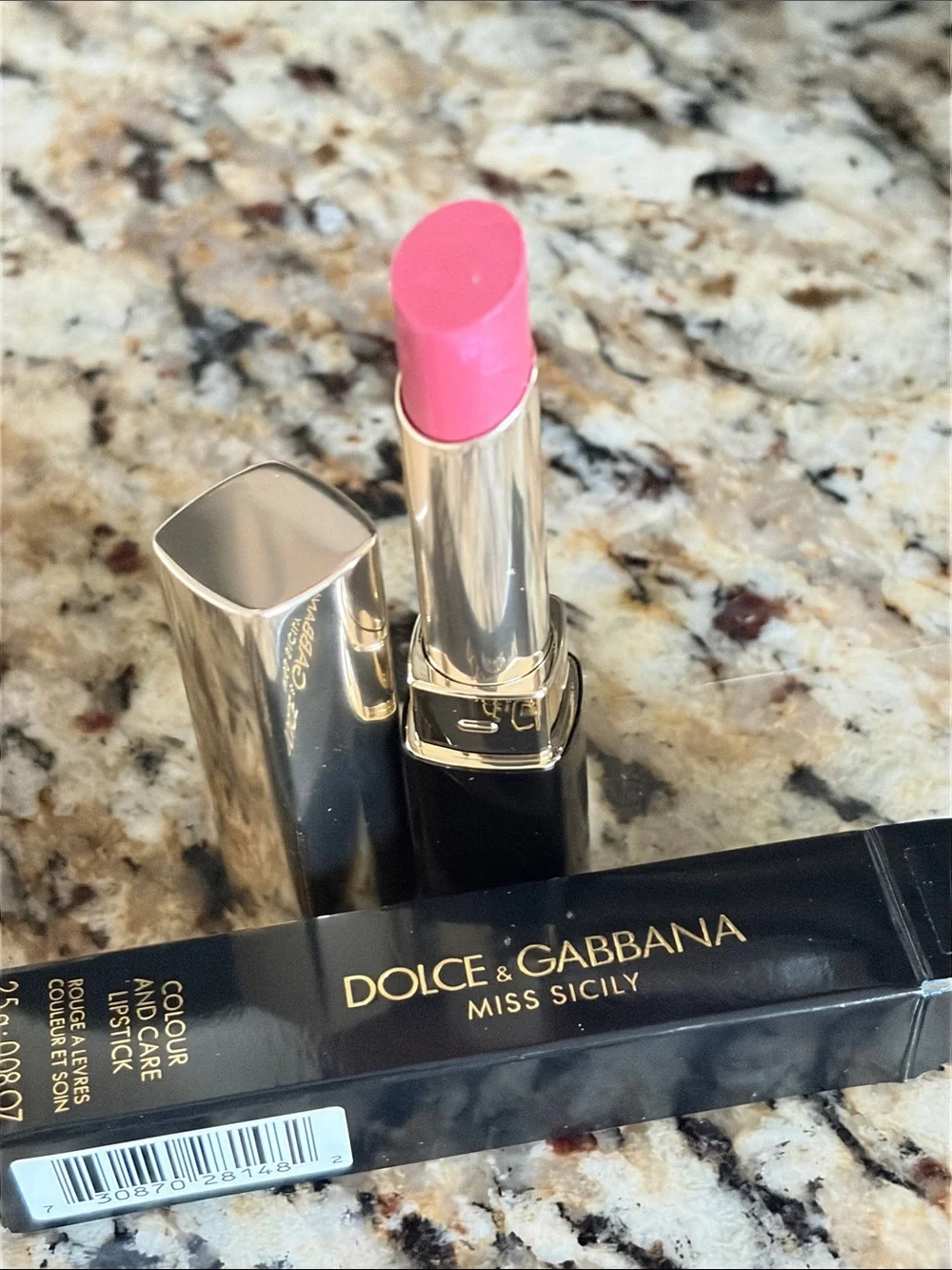 ⚡️❤️Domenica Dolce & Gabbana Colour & Care Lipstick